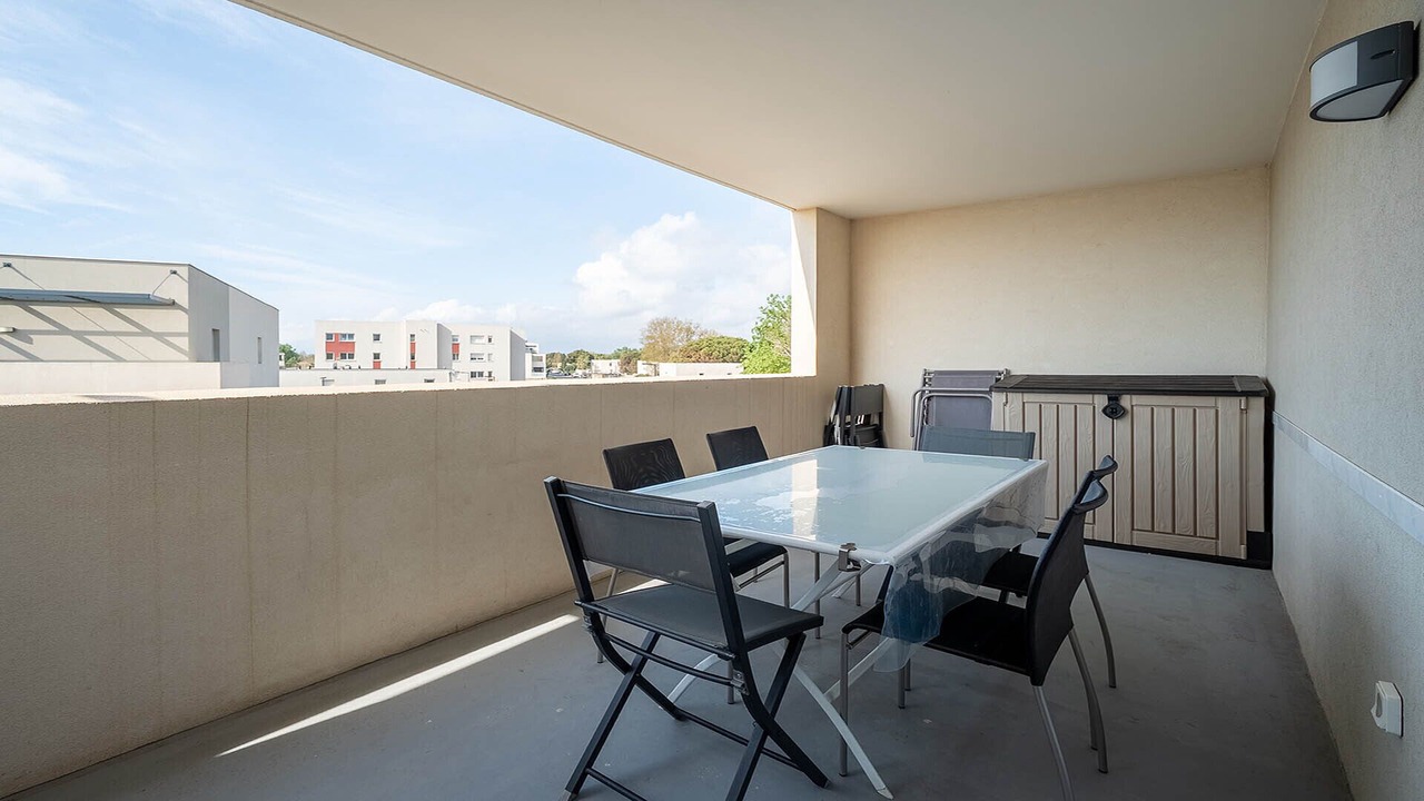 Photo of Patio Balcony in Serignan