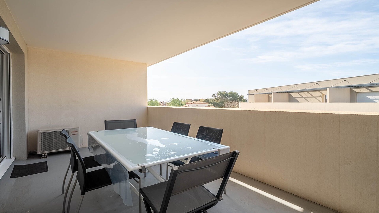 Photo of Patio Balcony in Serignan