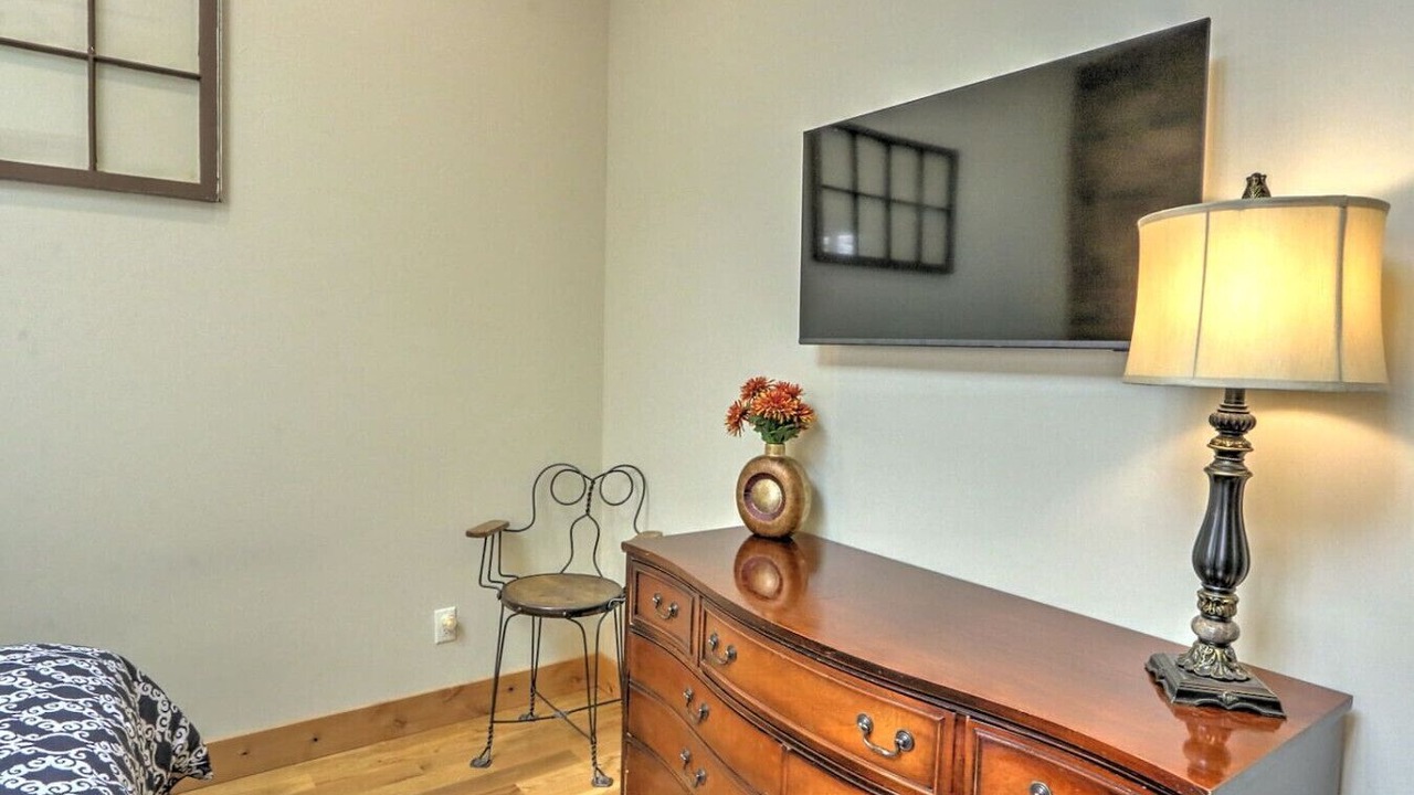 Photo of Bedroom in Glenwood Springs