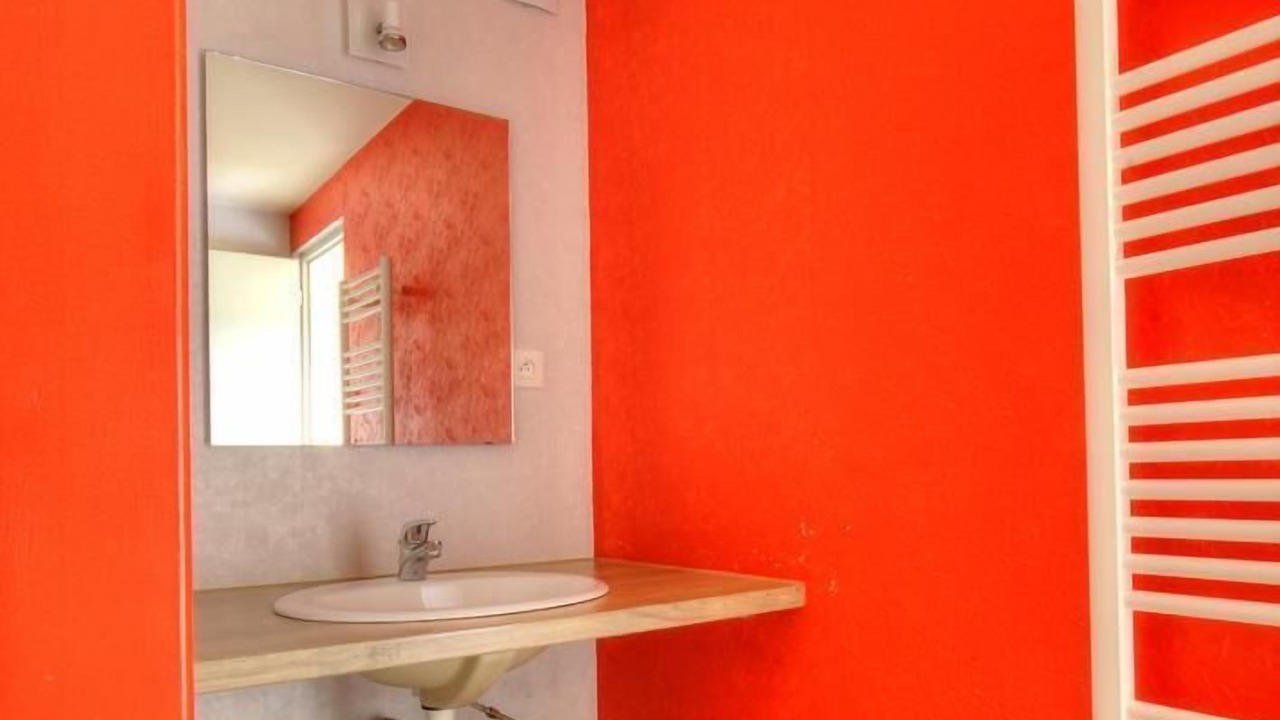 Photo of Bathroom in Fleurie