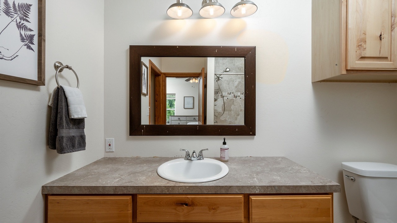 Photo of Bathroom in Pickens