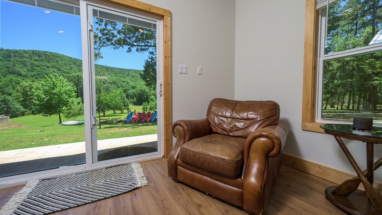 Photo of Livingroom in Pickens