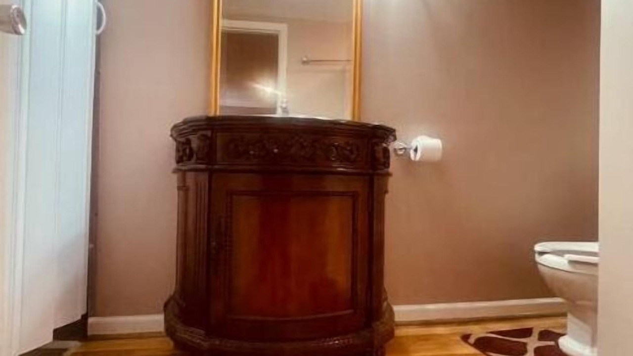 Photo of Bathroom in North Garden