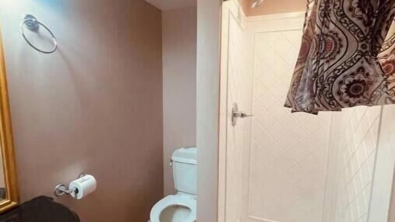Photo of Bathroom in North Garden