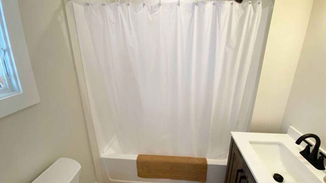 Photo of Bathroom in Stone Harbor