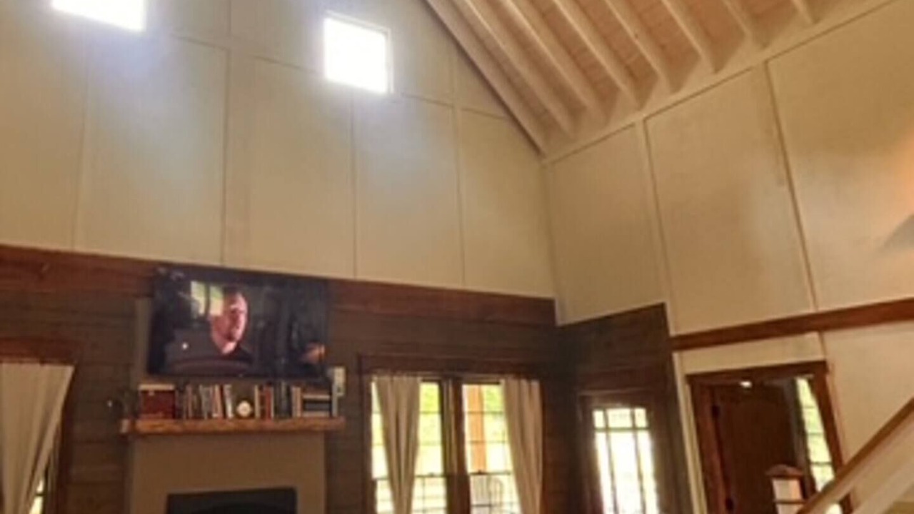 Photo of Livingroom in Lynn