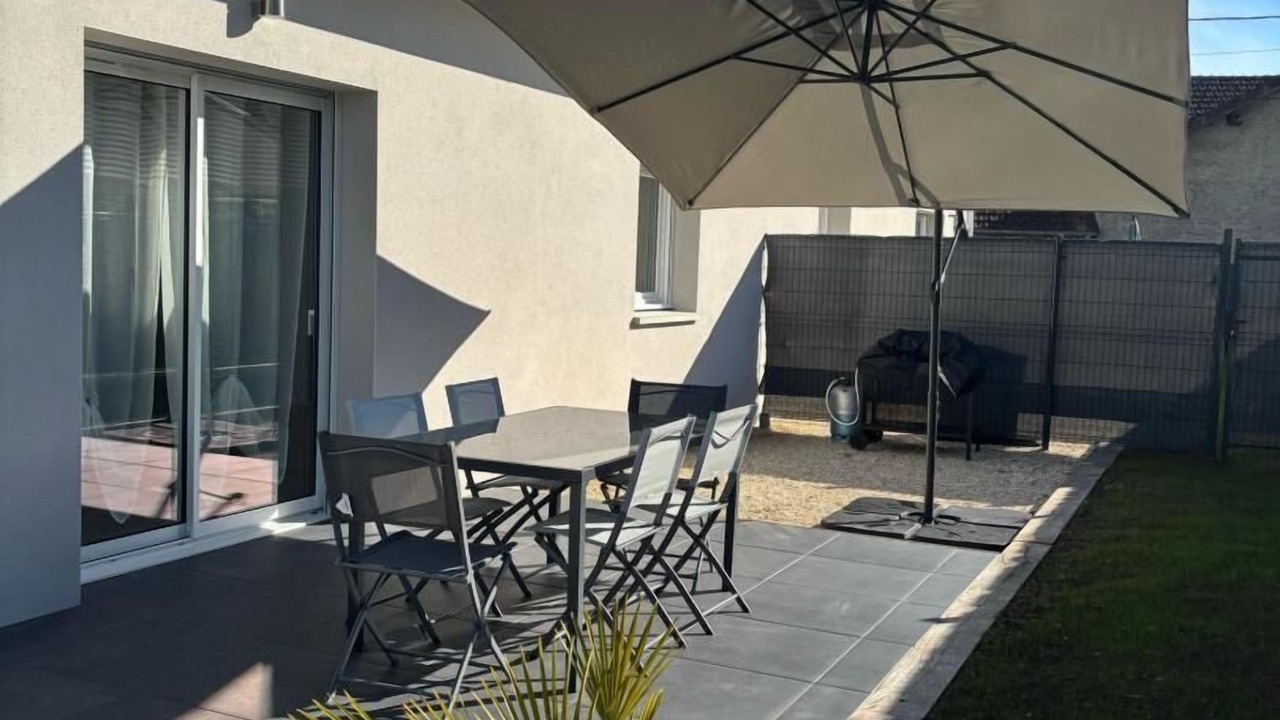 Photo of Outdoor in Saint-Pierre-de-Curtille