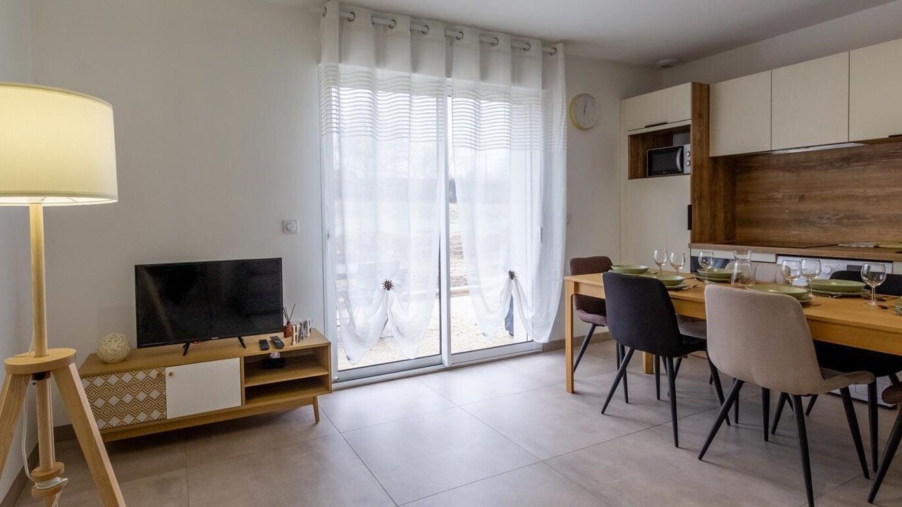 Photo of Others in Saint-Pierre-de-Curtille