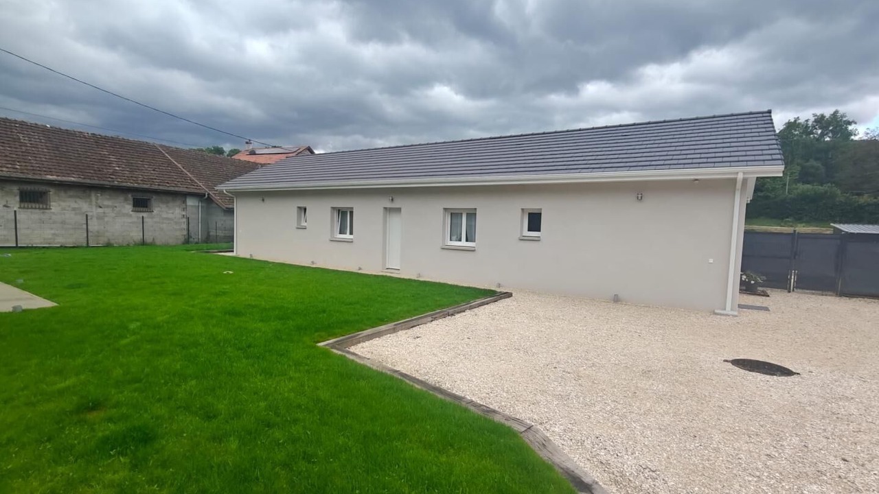 Photo of Outdoor in Saint-Pierre-de-Curtille