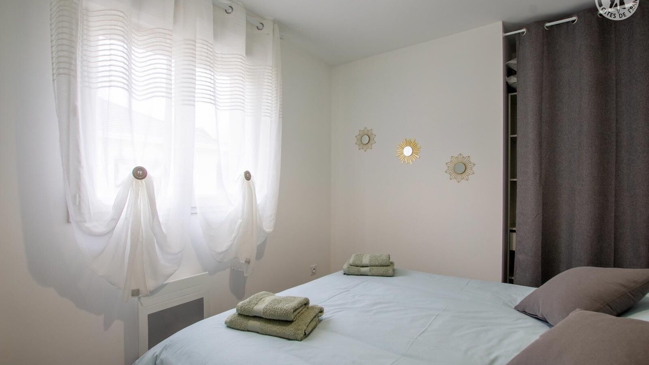 Photo of Bedroom in Saint-Pierre-de-Curtille