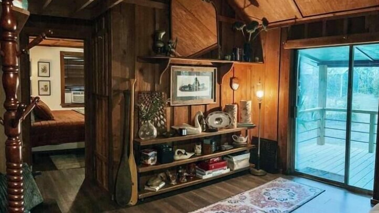 Photo of Livingroom in Saratoga