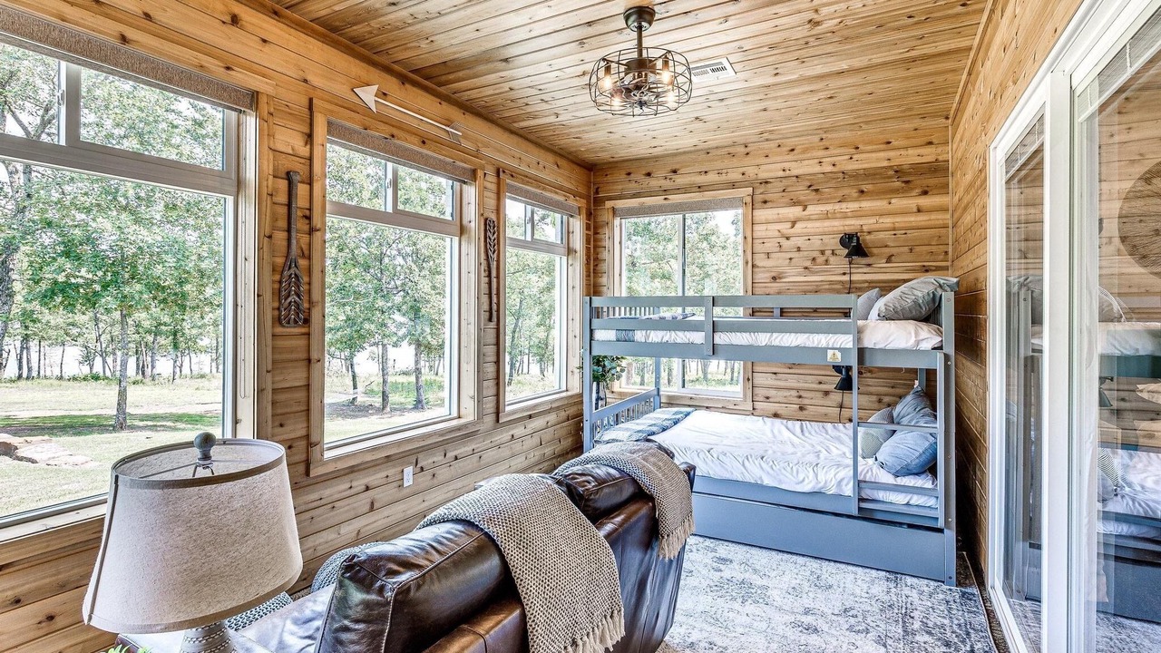 Photo of Bedroom in Eufaula