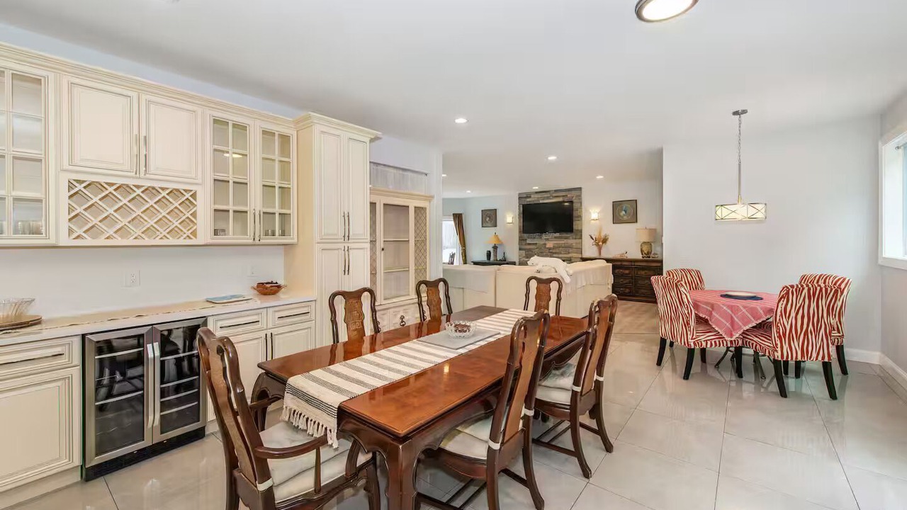 Photo of Others in Wantage