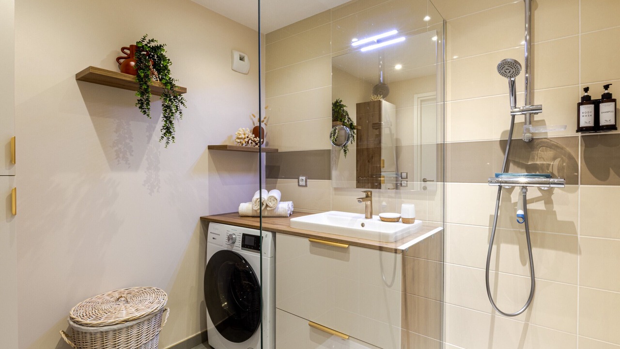 Photo of Bathroom in Saint-Jorioz