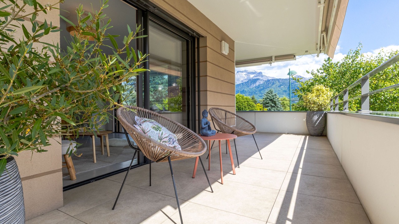 Photo of Patio Balcony in Saint-Jorioz