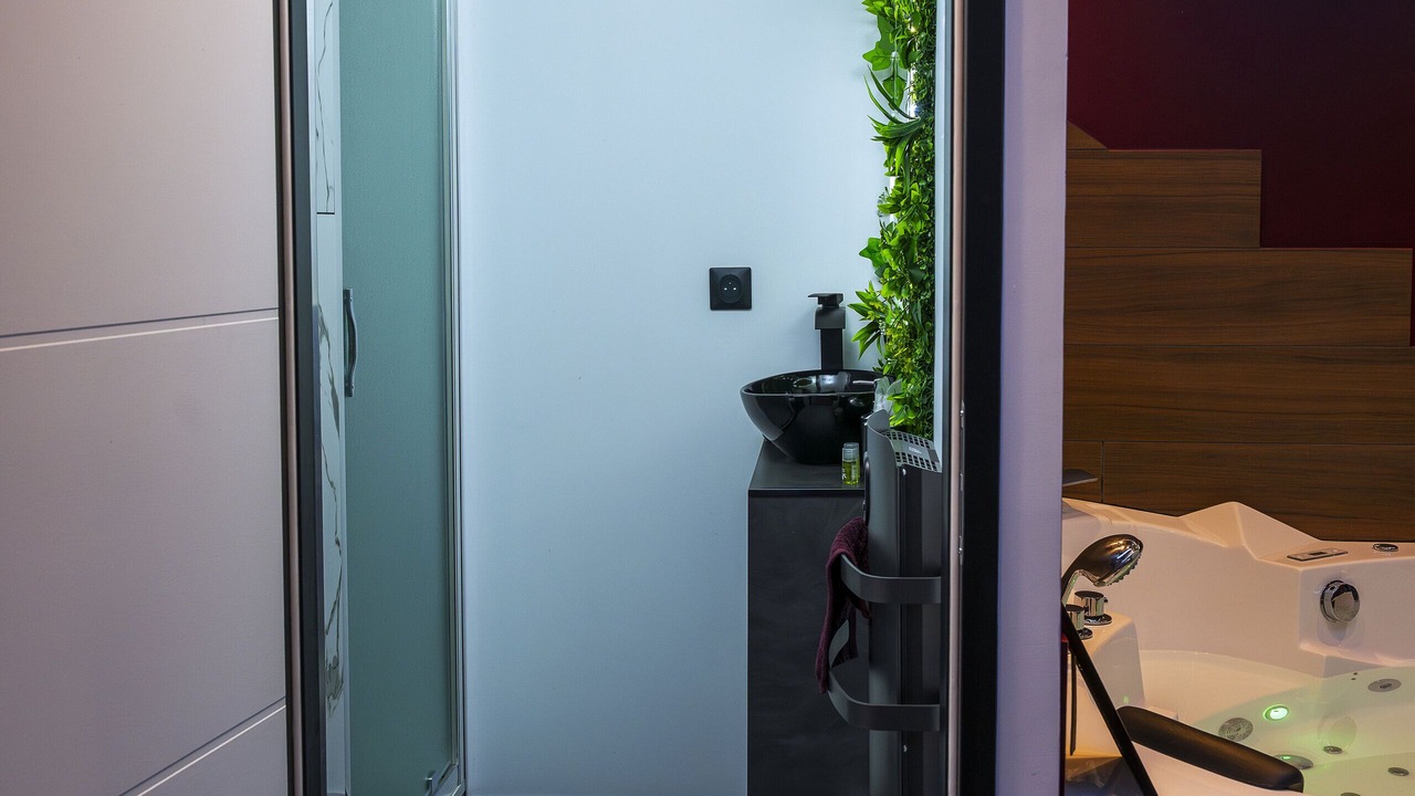 Photo of Bathroom in Voiron