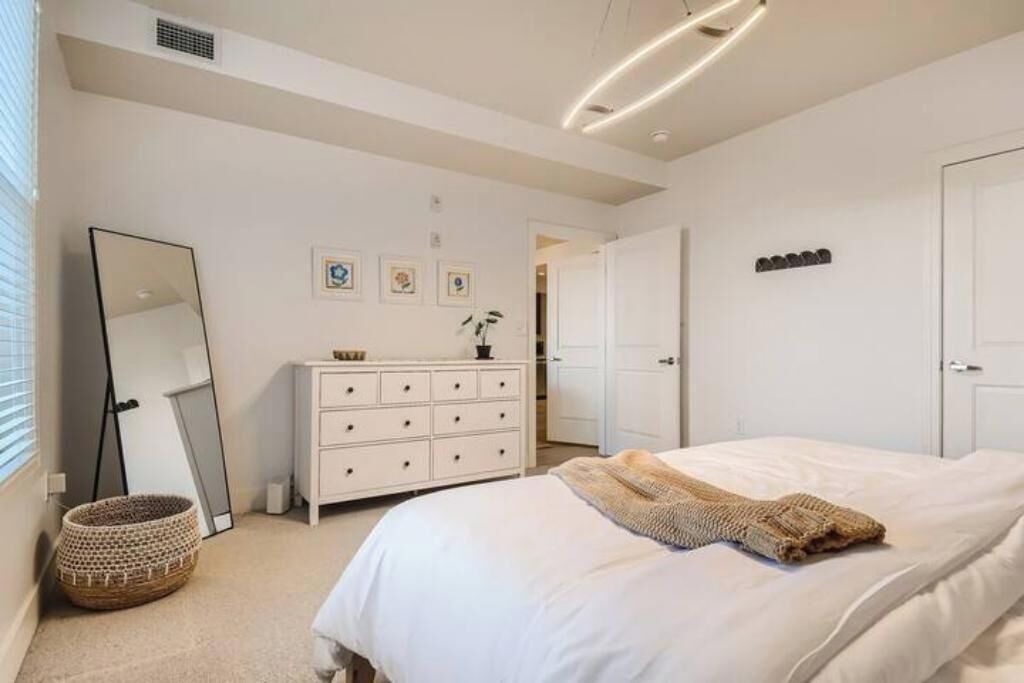 Photo of Bedroom in Central Boulder