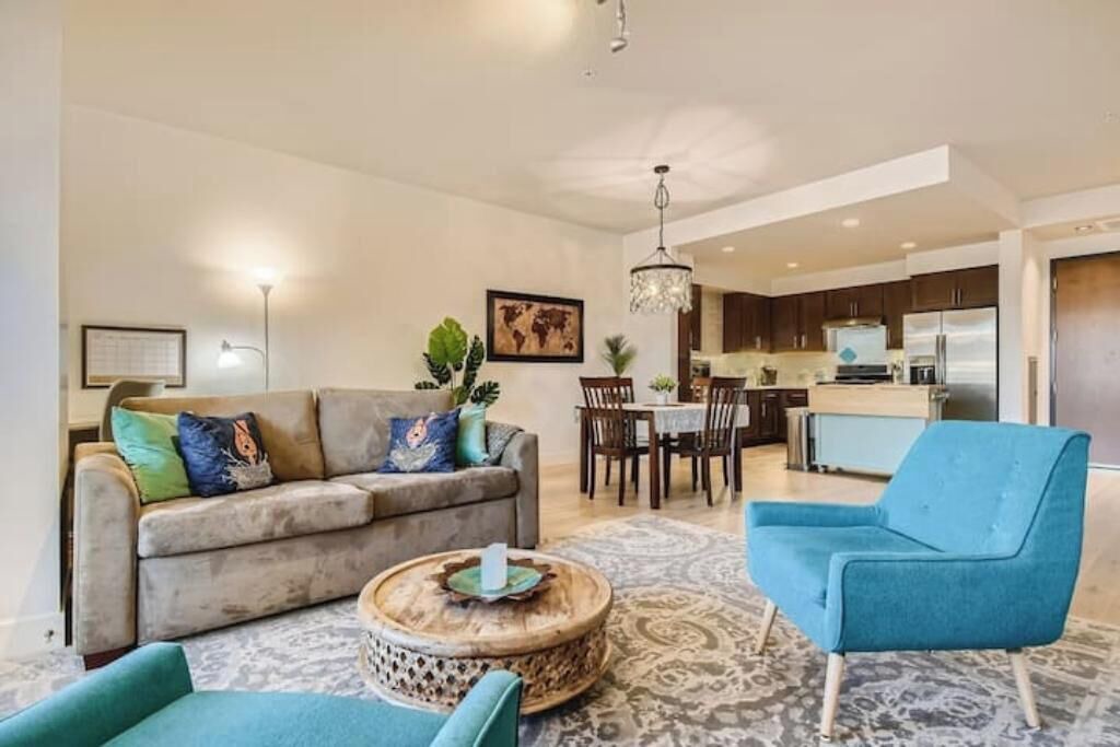 Photo of Livingroom in Central Boulder