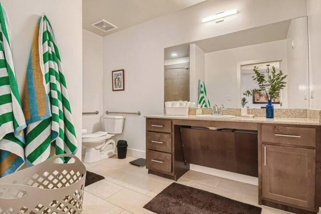 Photo of Bathroom in Central Boulder