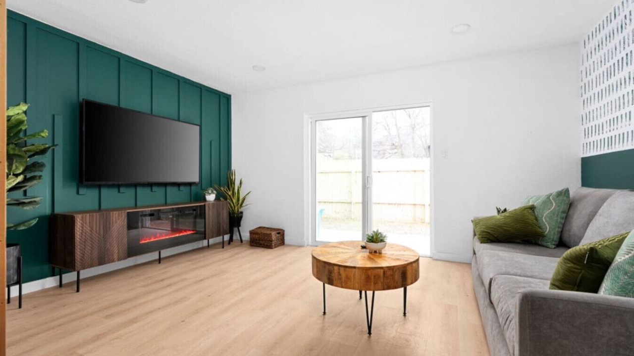 Photo of Livingroom in South Lamar