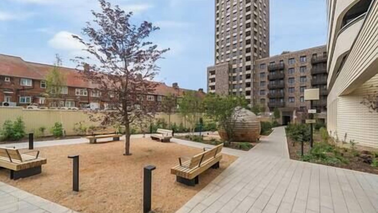 Photo of Patio Balcony in Wembley Central
