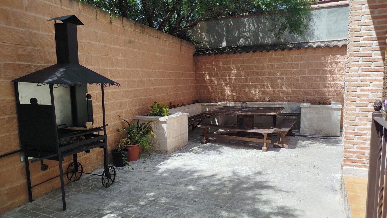 Photo of Outdoor in Cobisa