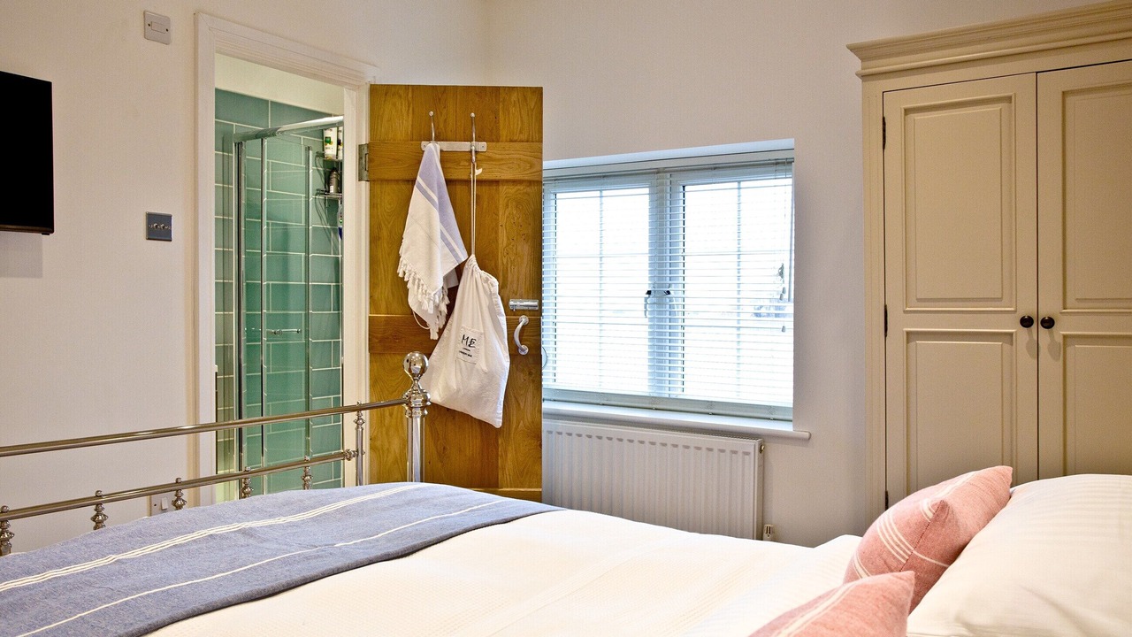 Photo of Others in Torcross