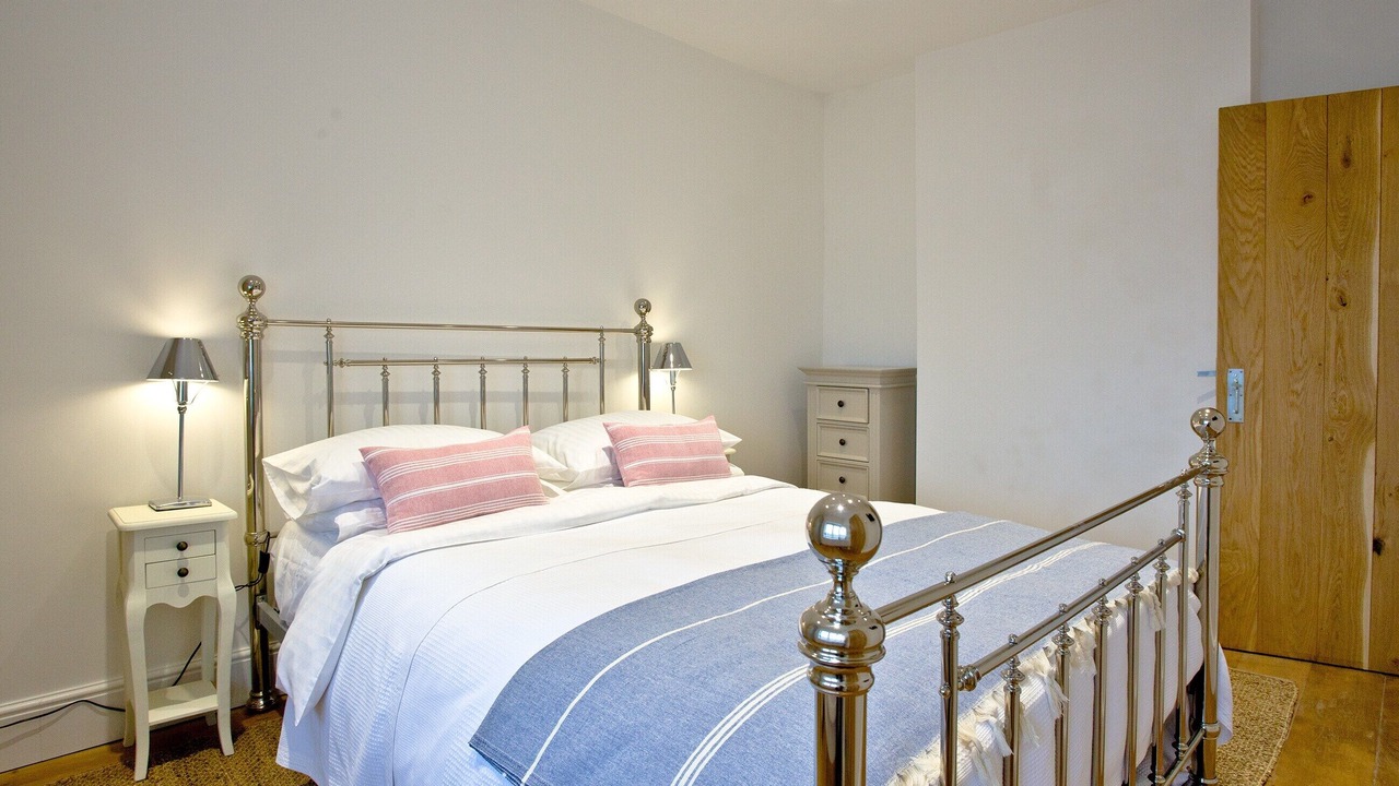 Photo of Others in Torcross