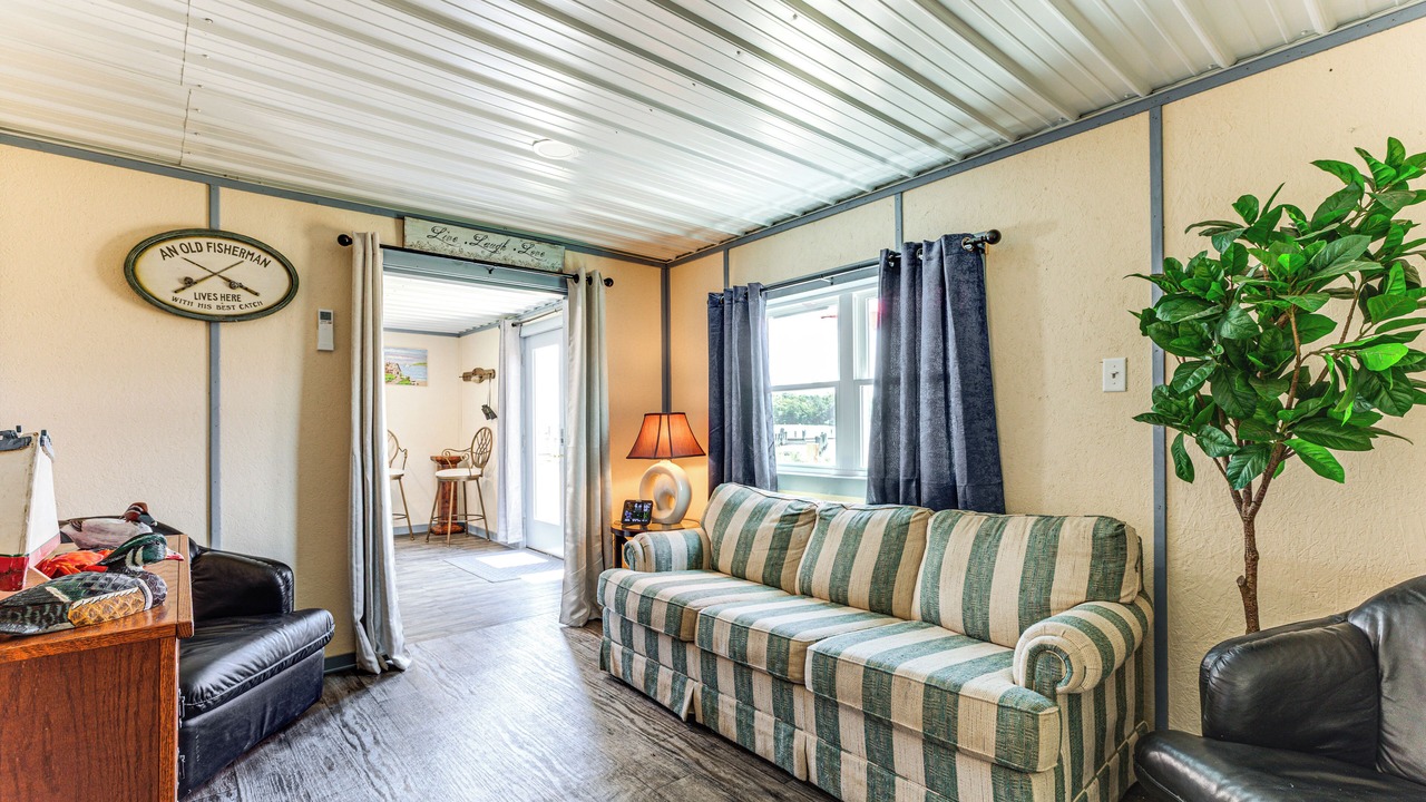 Photo of Livingroom in Avenue
