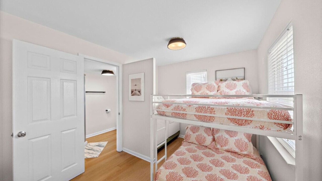 Photo of Bedroom in Acapulco Village