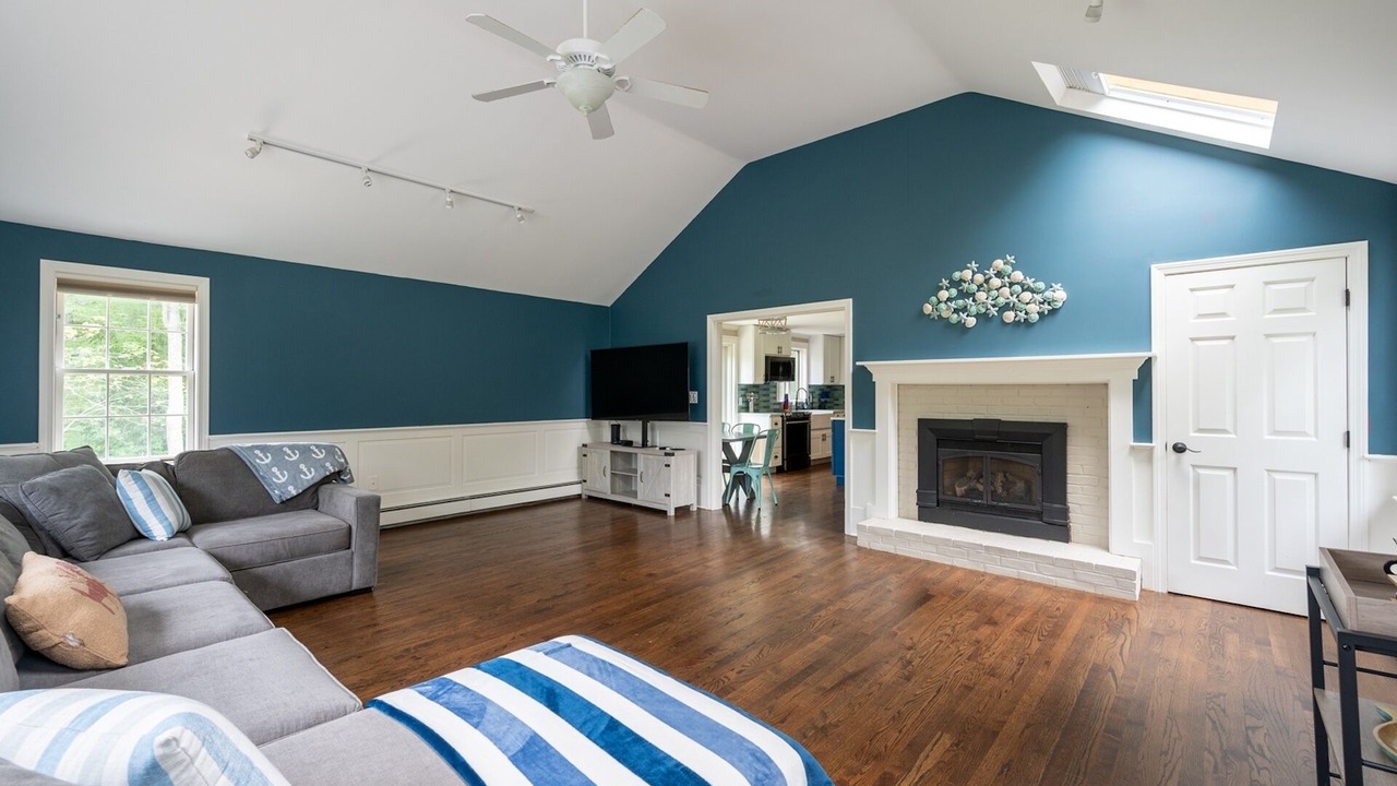 Photo of Livingroom in Kennebunk