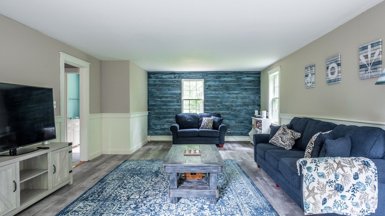 Photo of Livingroom in Kennebunk