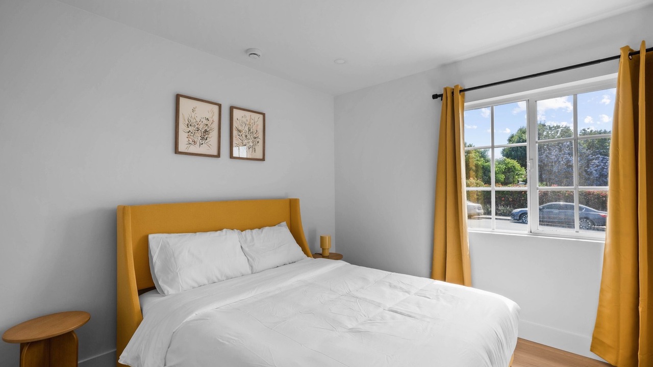 Photo of Bedroom in Oak Park