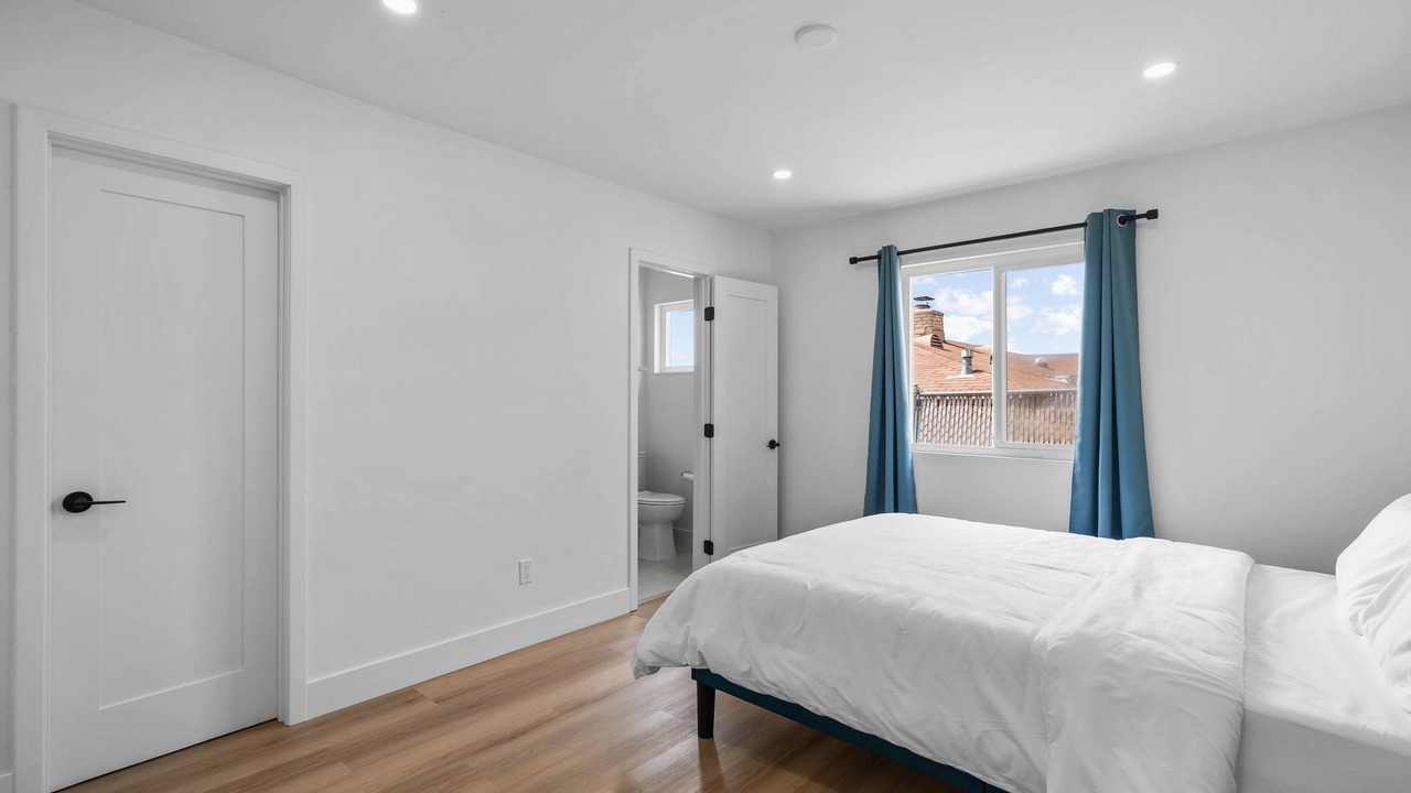 Photo of Bedroom in Oak Park
