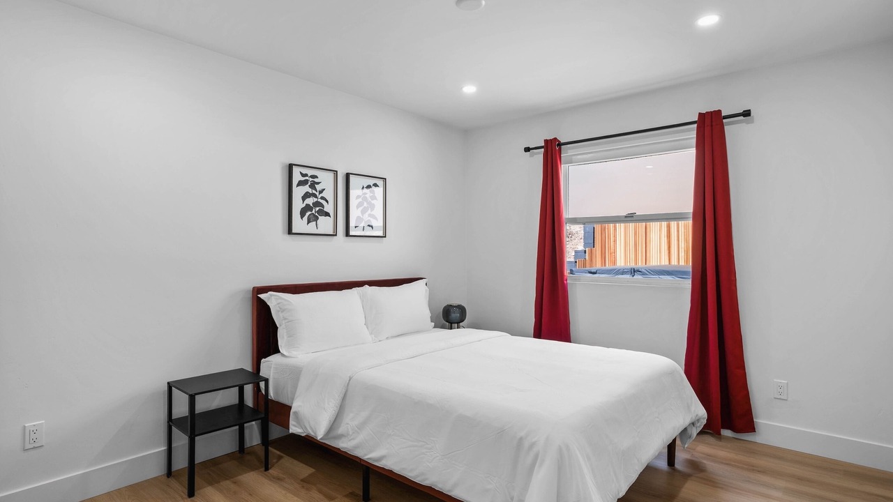 Photo of Bedroom in Oak Park