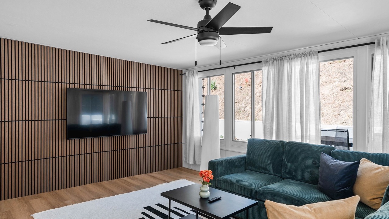 Photo of Livingroom in Oak Park