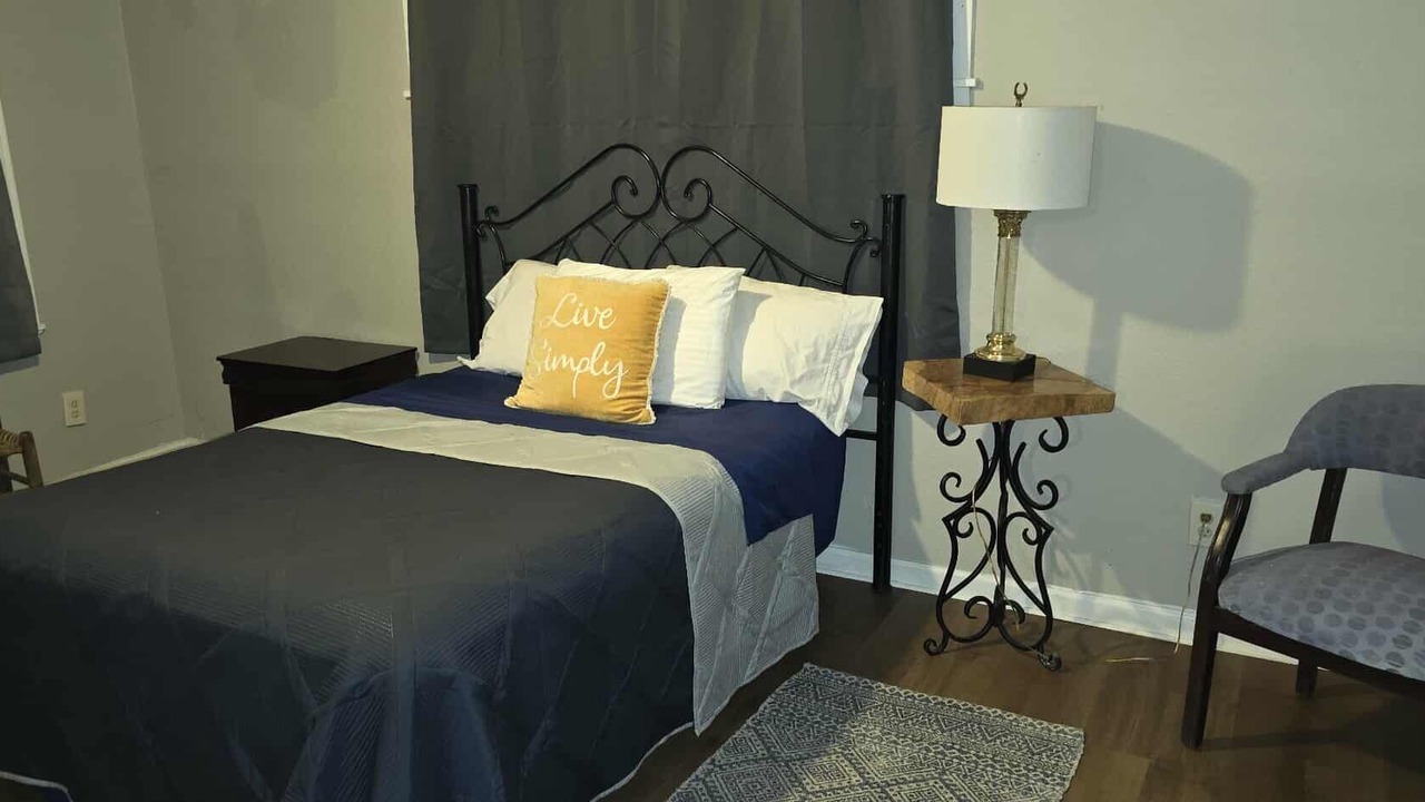 Photo of Bedroom in Liberty