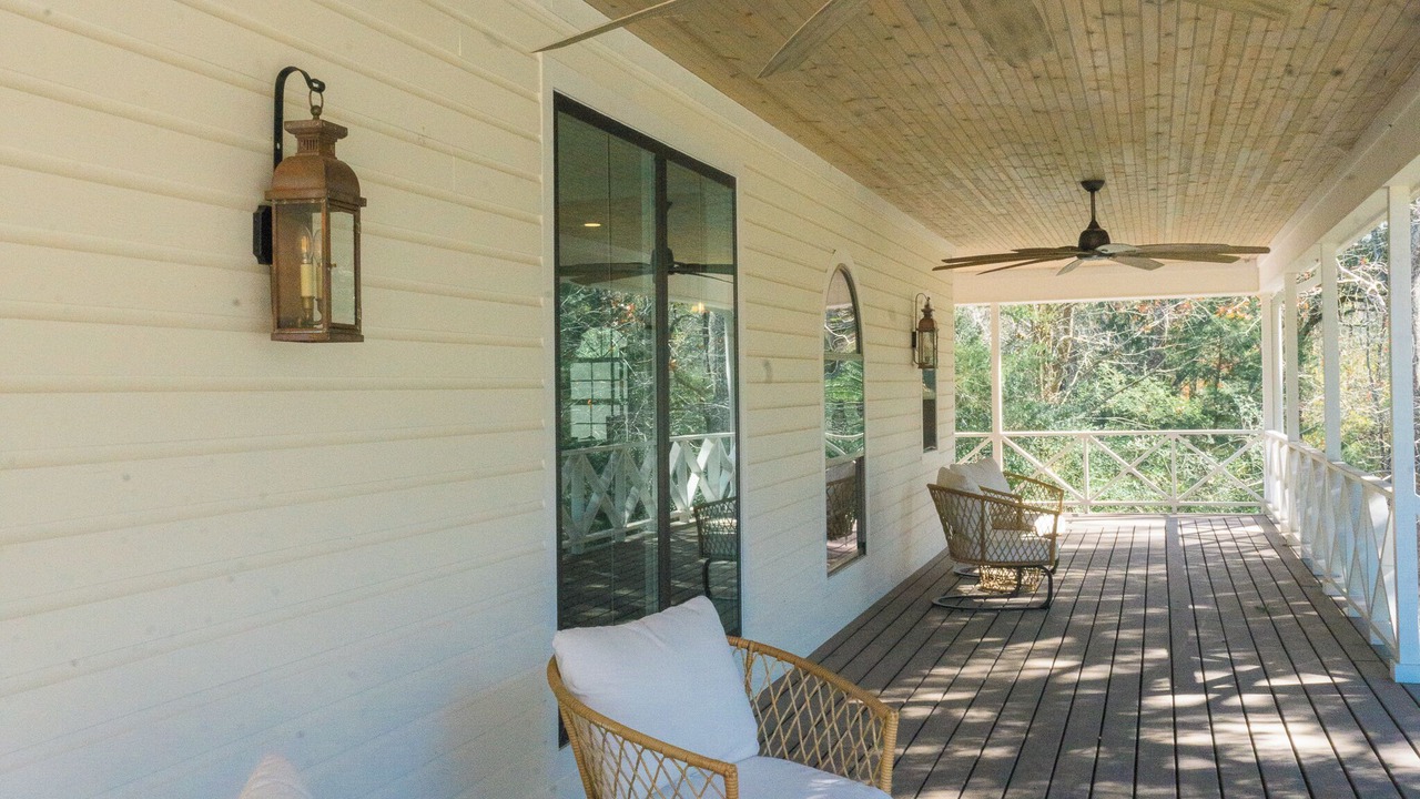Photo of Patio Balcony in Round Top