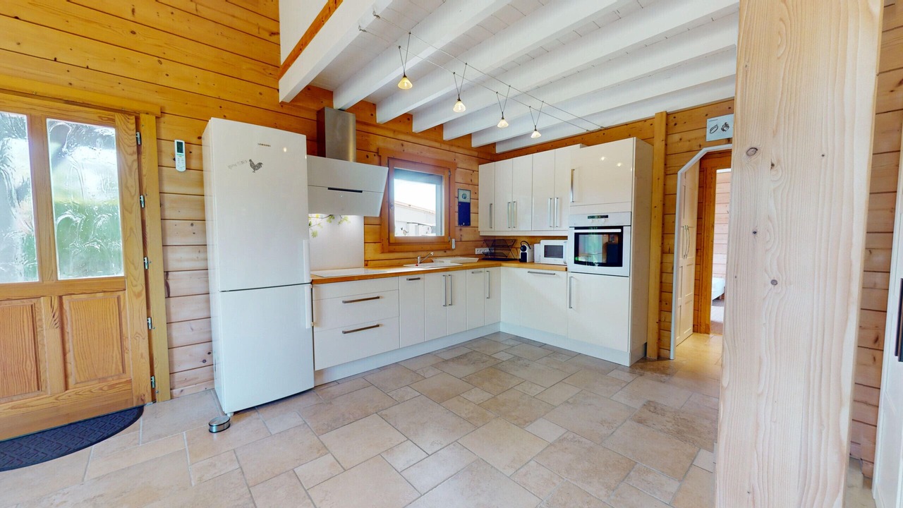 Photo of Kitchen in Saint-Maixent-sur-Vie