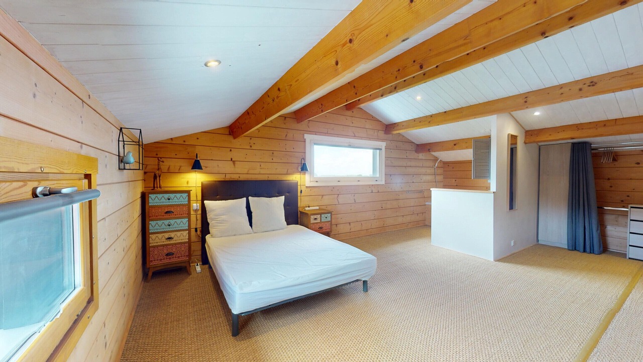 Photo of Bedroom in Saint-Maixent-sur-Vie