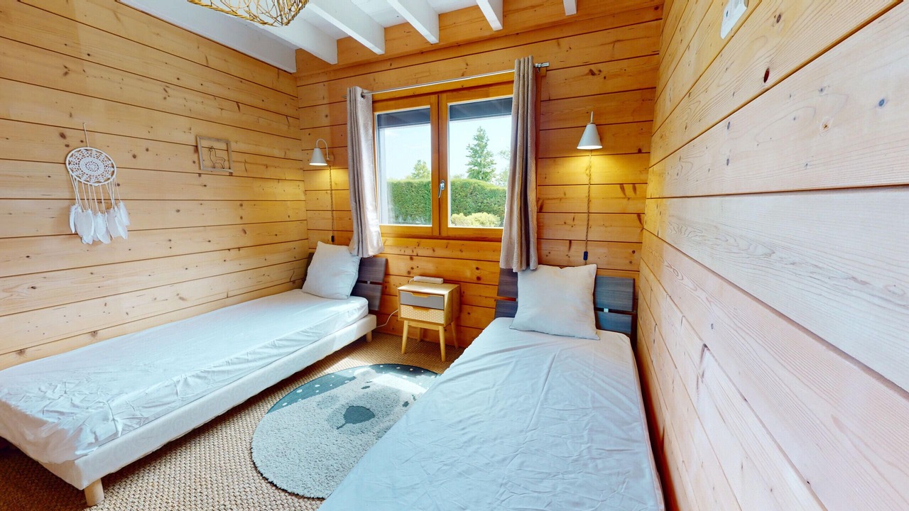 Photo of Bedroom in Saint-Maixent-sur-Vie