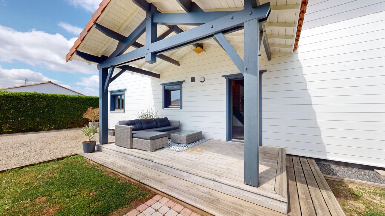 Photo of Patio Balcony in Saint-Maixent-sur-Vie