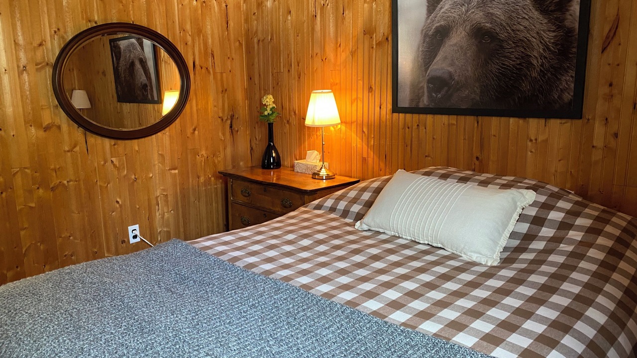Photo of Bedroom in Mandeville