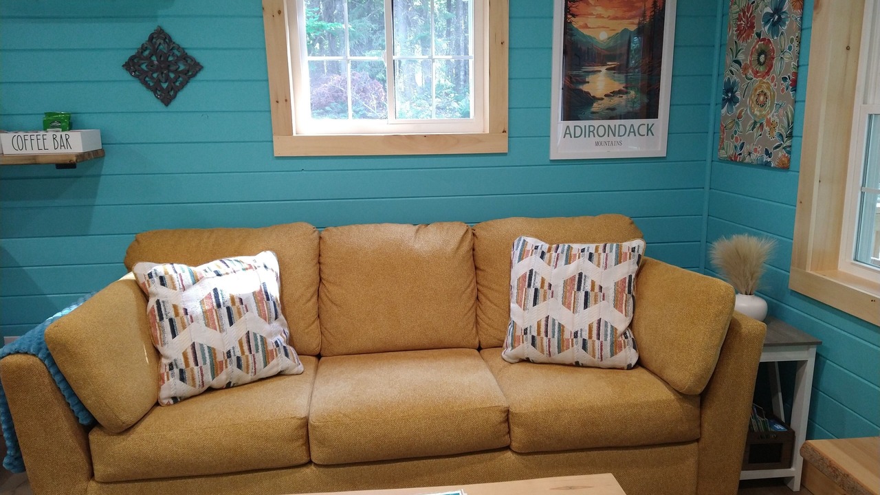 Photo of Livingroom in Malone