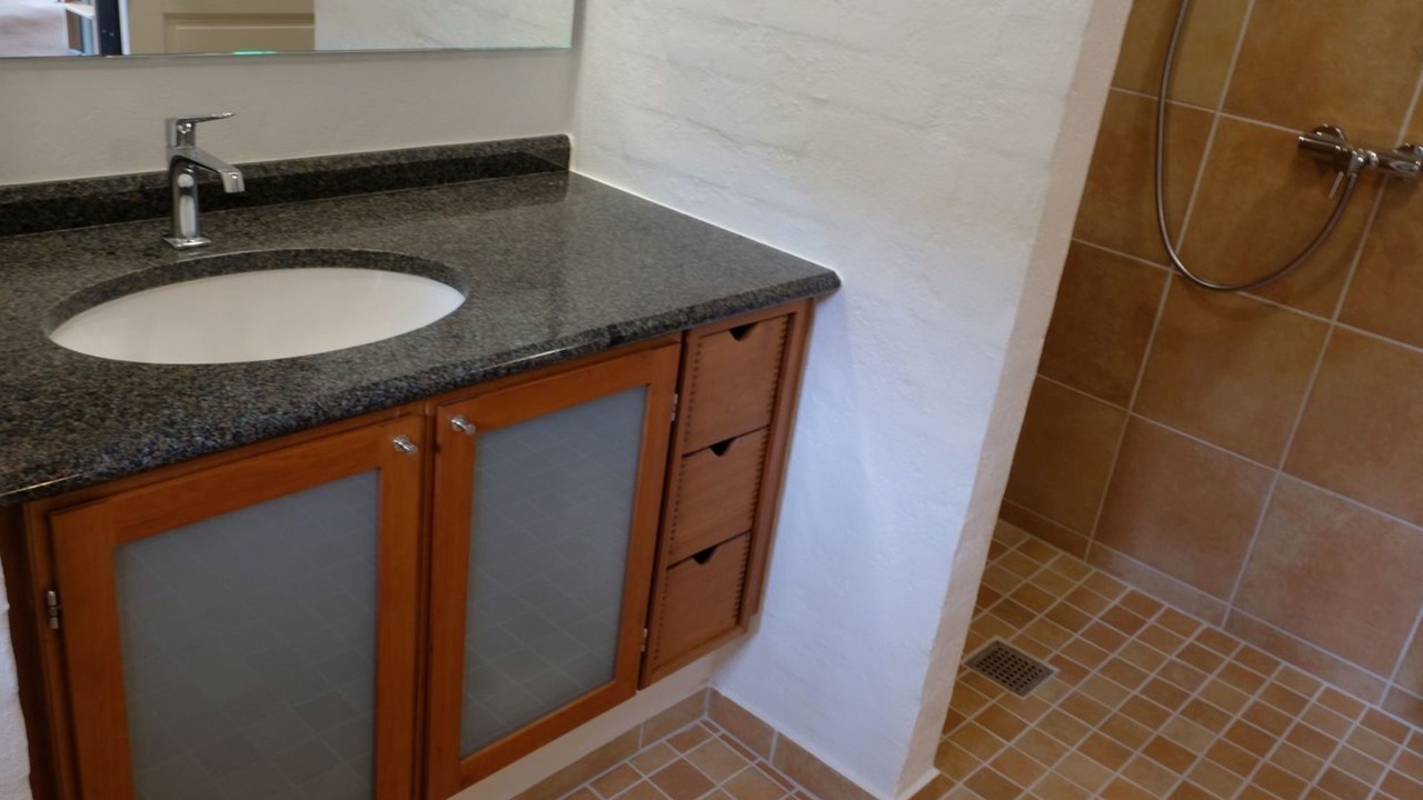 Photo of Bathroom in Vemb