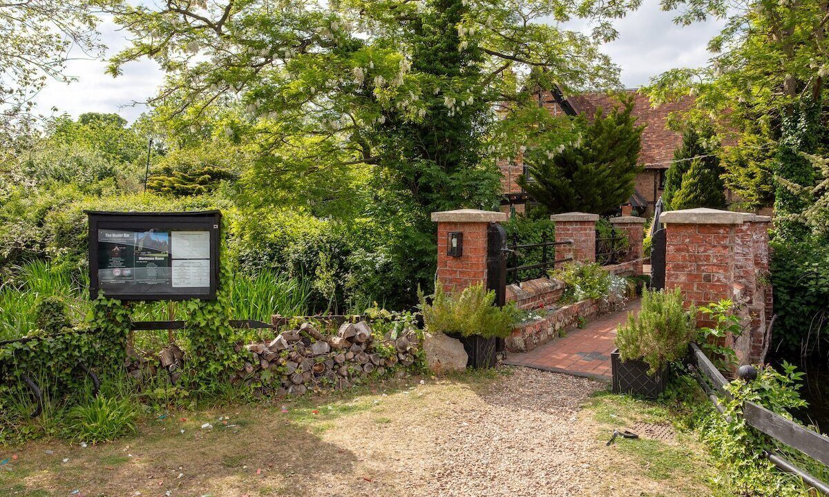 Photo of Others in Marston Moretaine