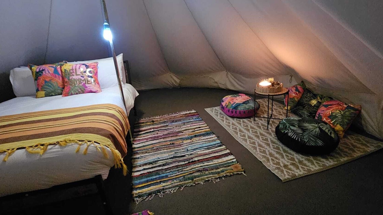 Photo of Others in Durrington