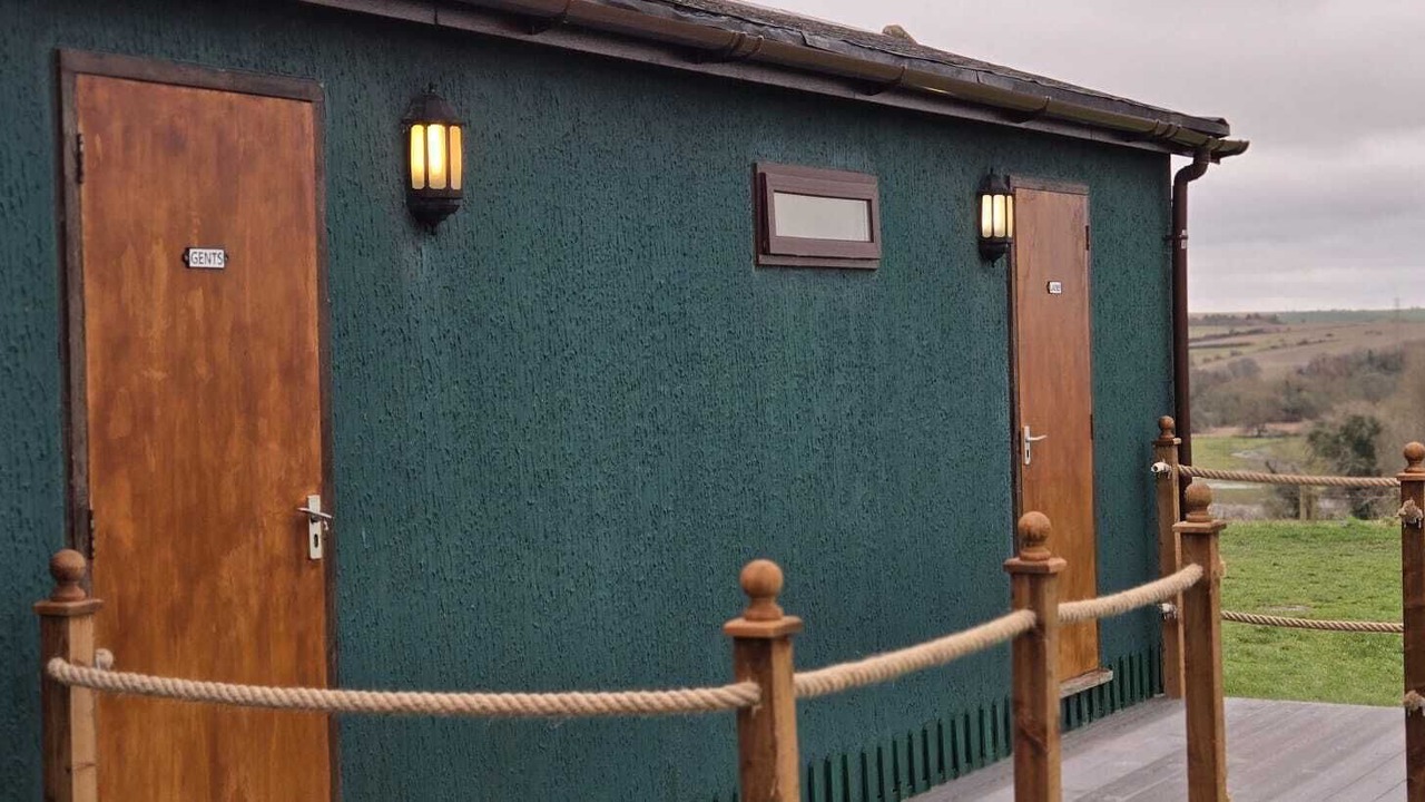 Photo of Others in Durrington