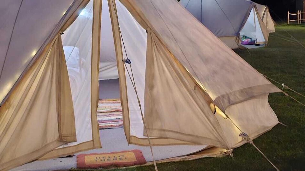 Photo of Others in Durrington