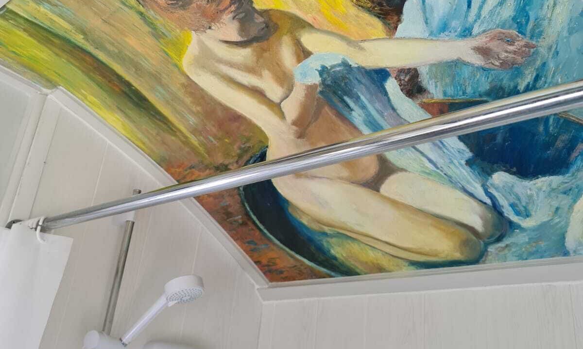 Photo of Bathroom in Durrington